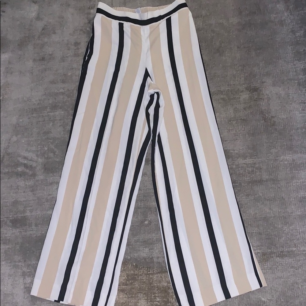 Carolina Belle white and black striped pants!
